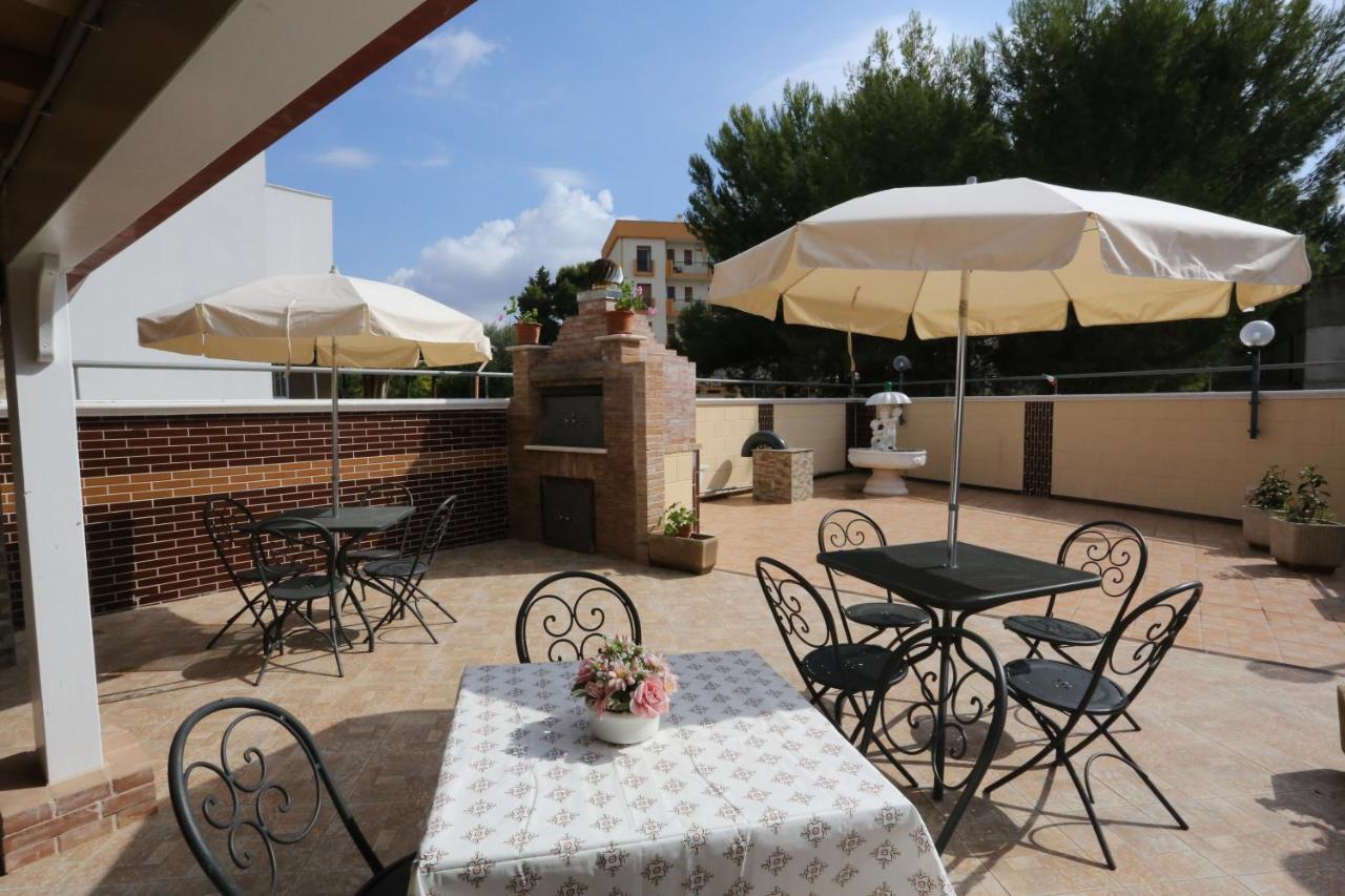 Santoronzo Bed & Breakfast Turi Exterior photo